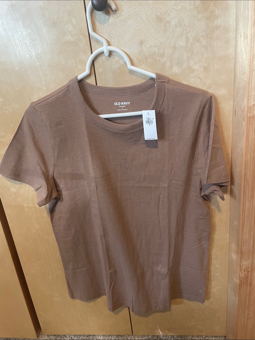 NWT Old Navy Women's Crew Neck Tee
